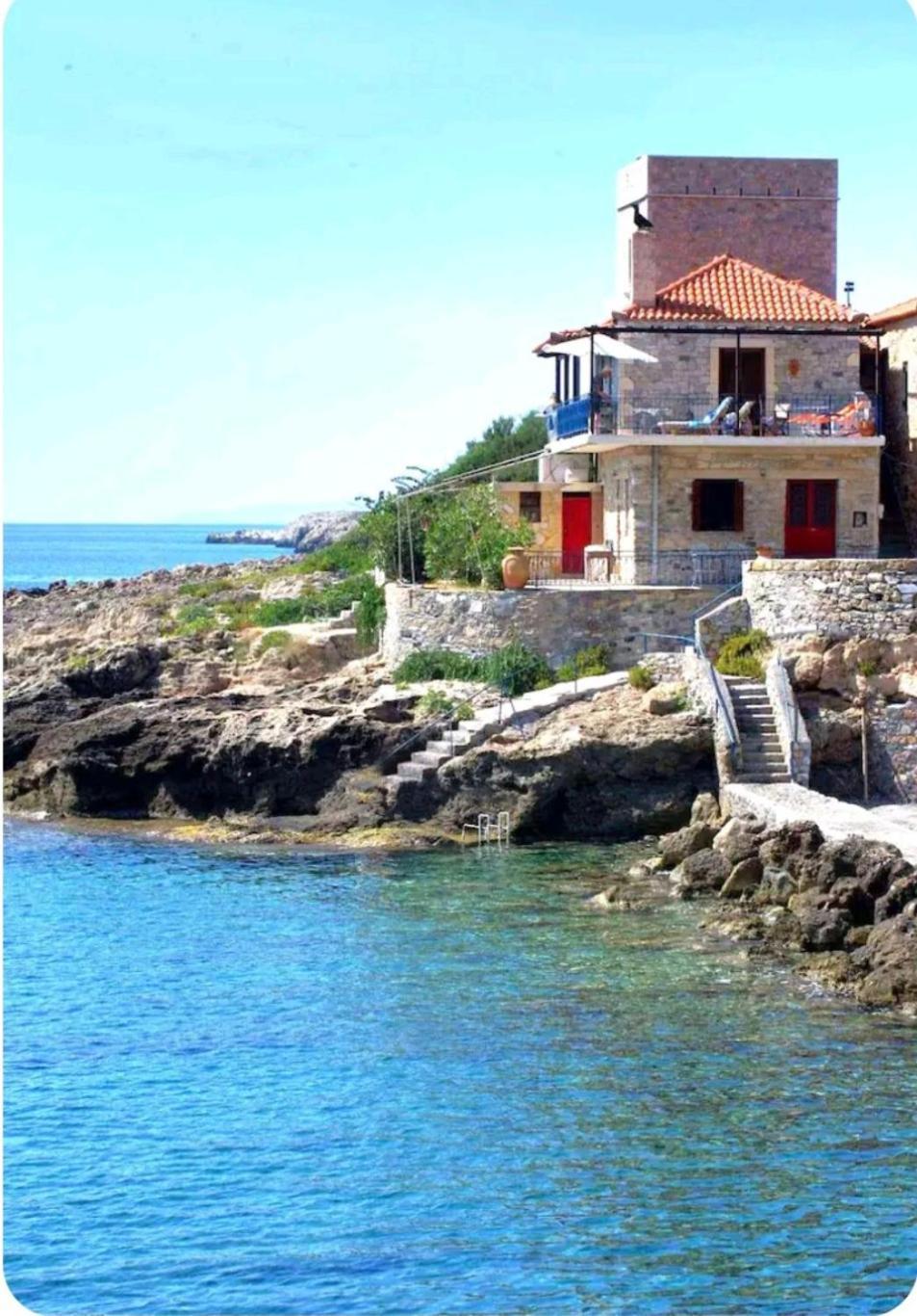 Villa Wheelhouse Trachila Mani Trakhila Exterior foto