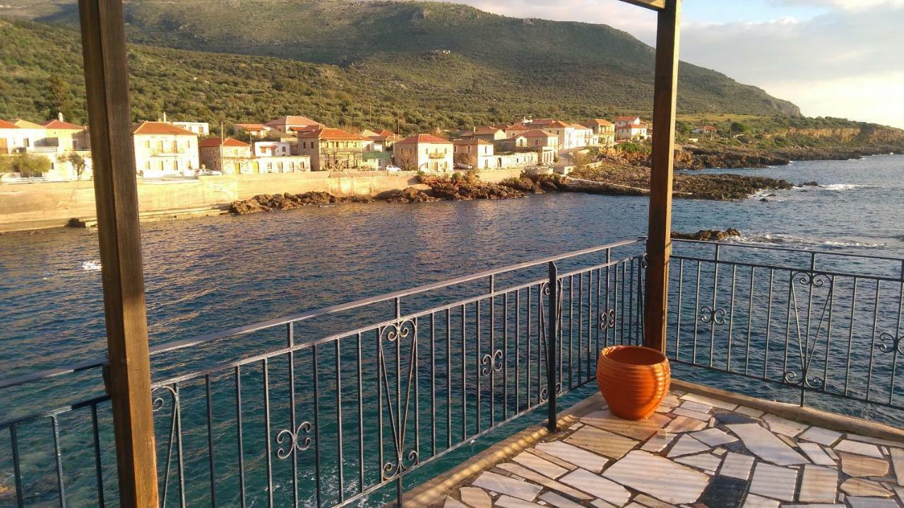 Villa Wheelhouse Trachila Mani Trakhila Exterior foto